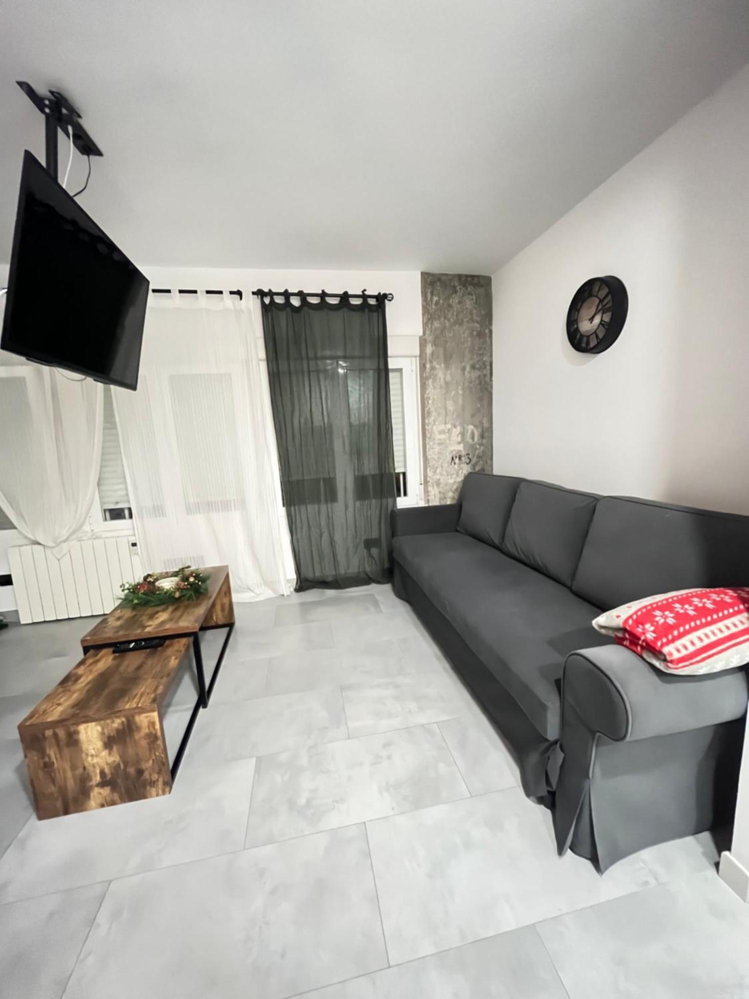 Apartmán Centrico, Luminoso Y Equipado Madrid Exteriér fotografie